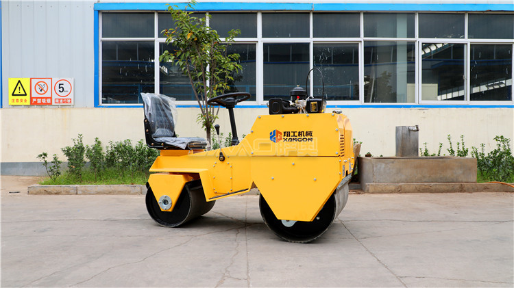 小型壓路機(jī)剎車有技巧，快來get
